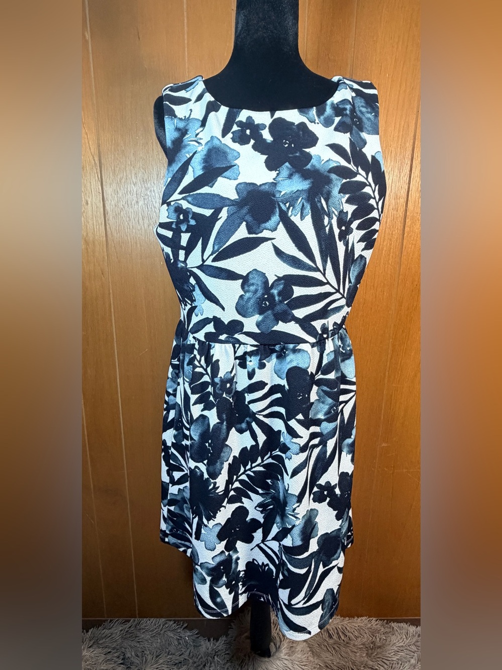 Joe Fresh White & Navy Floral Scoop-Neck Mini Dress Size L.